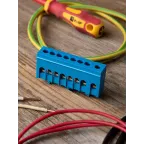 Шина 0 N (6х9мм) 8 отверстий латунь синий изолированный корпус на DIN-рейку PROxima