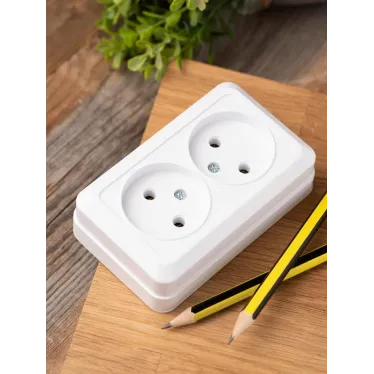 Рим Розетка двойная 10А без заземления белая