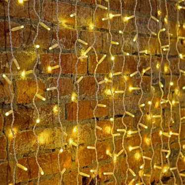 Гирлянда "Светодиодный Дождь"  2х1,5м, постоянное свечение, белый провод, 230 В, диоды ТЕПЛЫЙ БЕЛЫЙ, 360 LED | 235-116 | NEON-NIGHT