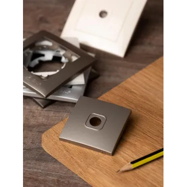 Валенсия лицевая панель розетки TV 1-местная 75Ом 5-862МГц кашемир