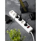 Фильтр сетевой 6x3м 10А/2.2 кВт с выключателем с заземлением ПВС 3х0.75 Блокбастер PROxima