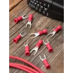 Наконечник вилочный изолированный НВИ 1.25-4 (50шт)