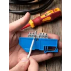 Шина 0 N (6x9мм) 6 отв. цинк синий изолятор на DIN-рейку