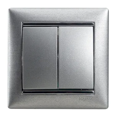 VALENA Выключатель двухклавишный в рамку алюминий