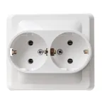 ЭТЮД Розетка двойная скрытая с заземлением без шторок белая
