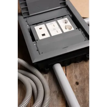 Коробка напольная под лючок C-Line 24