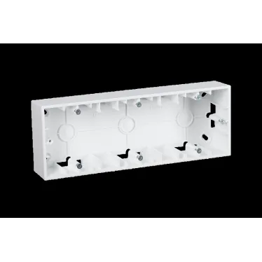 15 Коробка для наружного монтажа на 3 поста белый