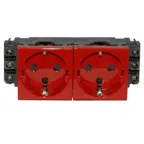 Mosaic Розетка двойная с заземлением с блокировкой красная