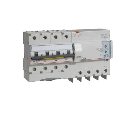 Выключатель автоматический четырехполюсный 125А C DX3 10kА/16kА