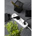 Удлинитель 'Эксперт' 4 гнезда 5 метров 10А/2.2кВт без заземления ПВС 2х0.75 PROxima