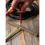 Шина PEN ноль-земля 8х12мм 22 отверстия латунь крепеж по краям PROxima