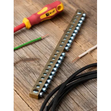 Шина PEN ноль-земля 8х12мм 22 отверстия латунь крепеж по центру PROxima