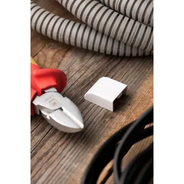 Заглушка (25х25) (4 шт) Plast Белый