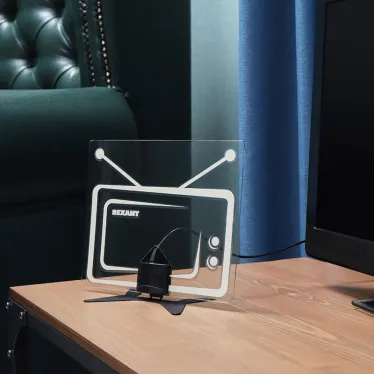 Антенна комнатная Активная для цифрового телевидения DVB-T2 Ag-719 USB,