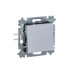 Выключатель одноклавишный Levit серебро / дымчатый чёрный