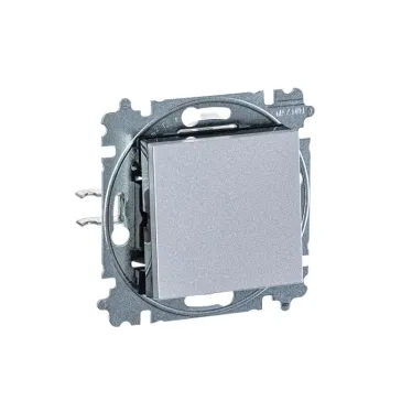 Выключатель одноклавишный Levit серебро / дымчатый чёрный