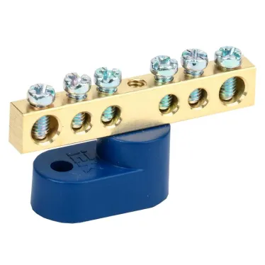 Шина N ноль на одном угловом изоляторе ШНИ-6х9-6-У1-С