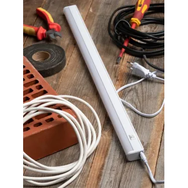 Светильник светодиодный линейный с выключателем ДБОВ-7102 7 Вт 4000K IP20 Basic