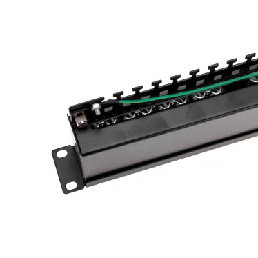 Патч-панель 19дюймов 1U 24 порта STP RJ-45 CAT 5e