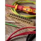 Шина PEN ноль-земля 6х9мм 12 отверстий латунь крепеж по краям PROxima