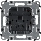 Valena LIFE Розетка силовая 2К 16А 250В c лицевой панелью слоновая кость со шторками безвинтовые зажимы