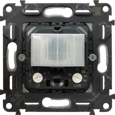 Valena IN MATIC Датчик движения 180° 400Вт с нейтралью