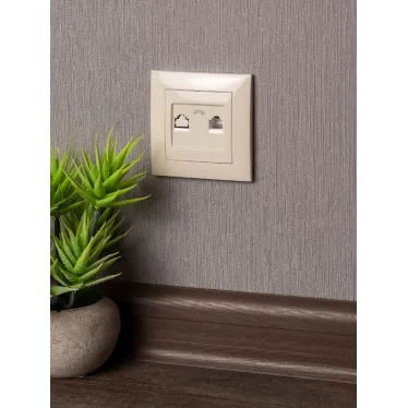 Валенсия розетка телефонная RG-11 1-местная кремовая