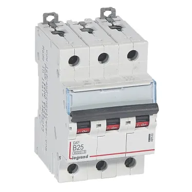 Выключатель автоматический трехполюсный 25А B DX3 6kA/10kA