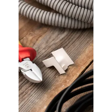 Угол внутренний (20х10) (4 шт) Plast PROxima белый