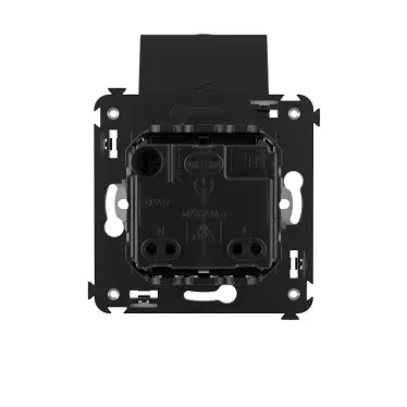 Avanti Розетка с крышкой в стену, 2P+E, ''Черный квадрат''