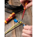 Шина нулевая 63.08 2 изолятора стойка (10шт) латунь