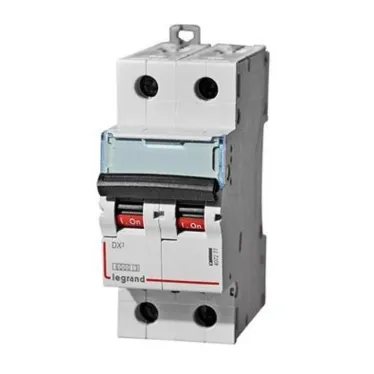 Выключатель автоматический двухполюсный 4А С DX3 6kA/10kA