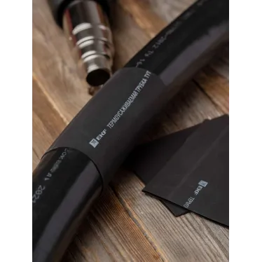 Термоусаживаемая трубка ТУТ нг 120/60 черная рулон PROxima