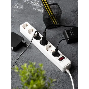 Фильтр сетевой 6x3м 10А/2.2 кВт с выключателем с заземлением ПВС 3х0.75 Блокбастер PROxima