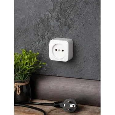 Розетка Минск одноместная ОП 10А без заземления белая