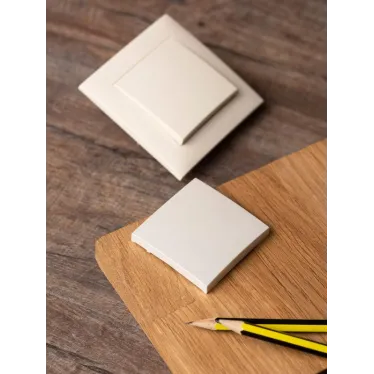 Валенсия лицевая панель выключателя 1-кл. 10А жемчуг