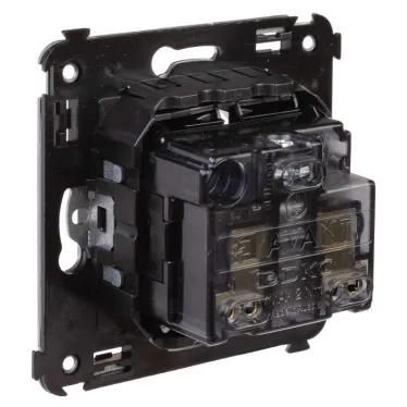 Avanti Розетка в стену, 2P+E, с защитными шторками, ''Черный квадрат''