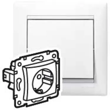 VALENA Розетка с заземлением со шторками в рамку белая