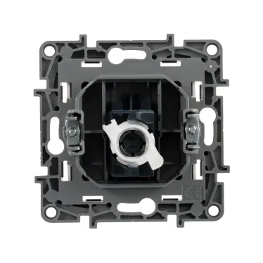 ETIKA Розетка компьютерная RJ45 категория 6 UTP слоновая кость