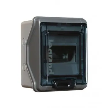 Щиток Ip65 6 модулей с шинками N+Pe Plexo 3