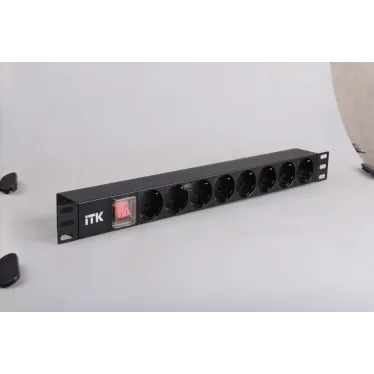 Блок розеток 19 (8шт)PDU с LED выключателем алюминевый профиль 1U ВХОД С14 без шнура | PH12-8D3 | ITK