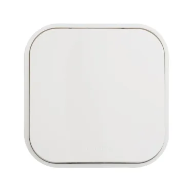 Quteo Кнопка 1 клавиша наружная белая 6А