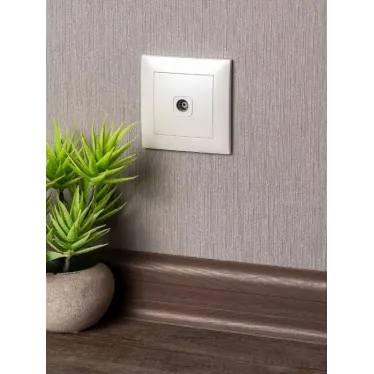 Валенсия лицевая панель розетки TV 1-местная 75Ом 5-862МГц жемчуг