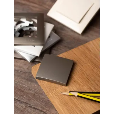 Валенсия лицевая панель выключателя 1-кл. 10А кашемир