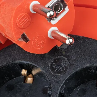 Удлинитель на катушке Атлант 2.0 4 гнезда 40м с заземлением ПВС 3x1.0 10А/2.2кВт PROxima