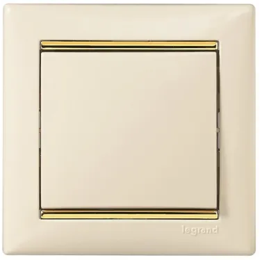 VALENA Переключатель одноклавишный промежуточный в рамку слоновая кость