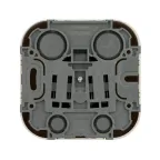 Quteo Розетка с заземлением со шторками наружная бежевая