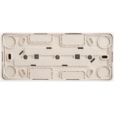 ЭТЮД Розетка тройная открытой установки с заземлением со шторками 16А 250B, кремовый