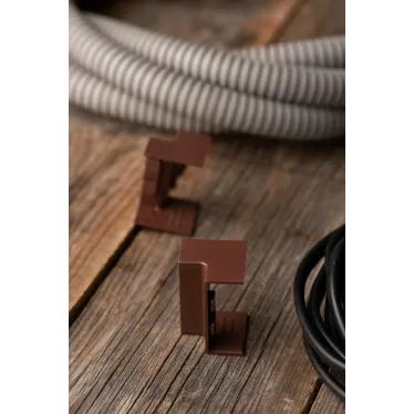 Угол внутренний (40х16) (4 шт) Plast под темное дерево