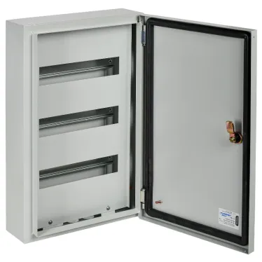 Корпус металлический ЩРн-36з (540х330х120) IP54 GENERICA